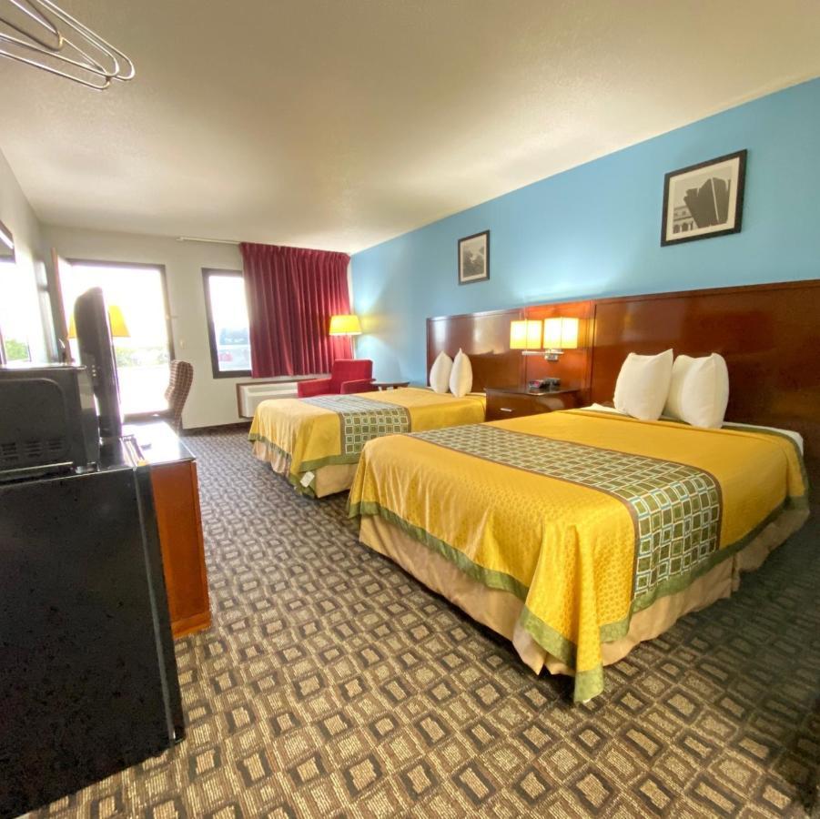 Lakes Inn Warsaw 外观 照片