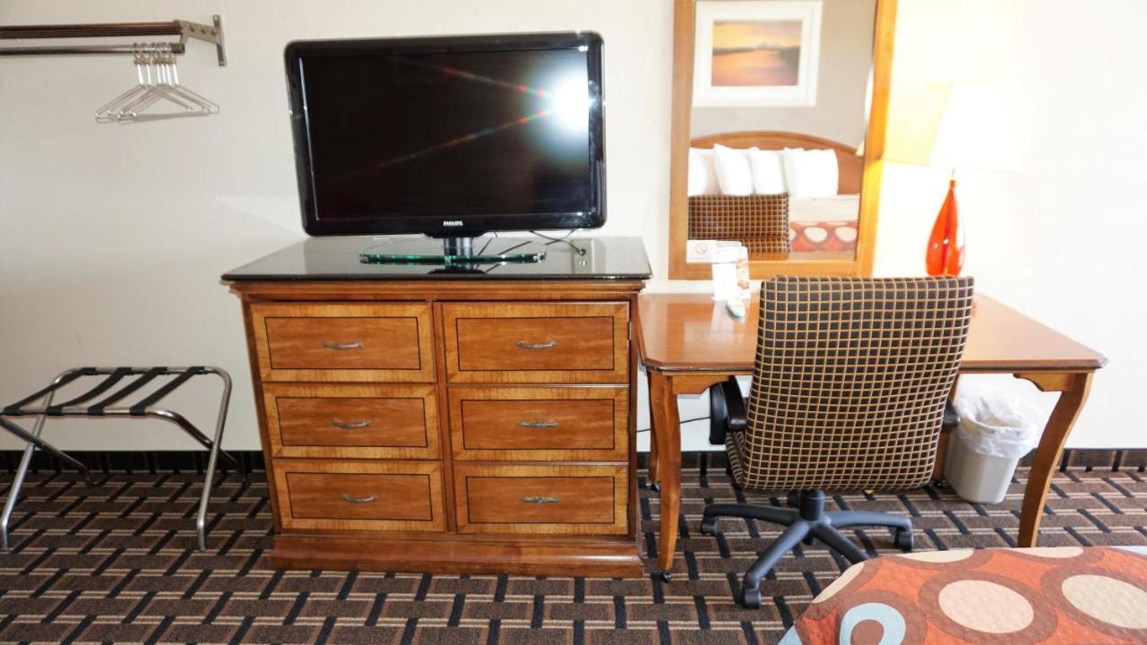 Lakes Inn Warsaw 外观 照片